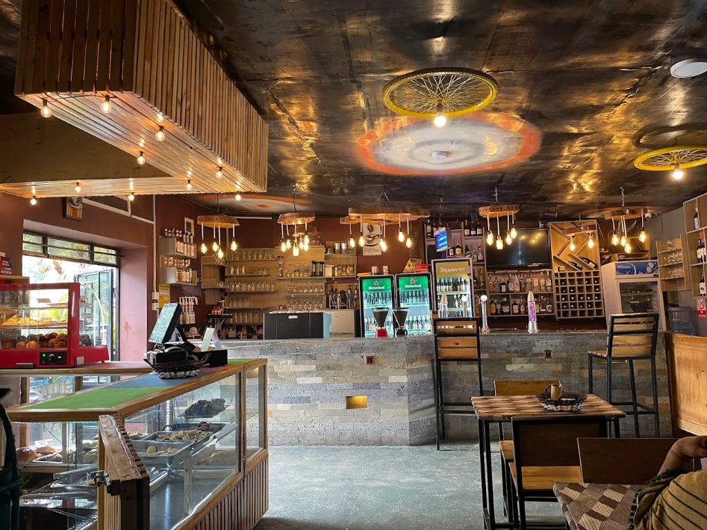 Indoor counter at Gorilla Sip